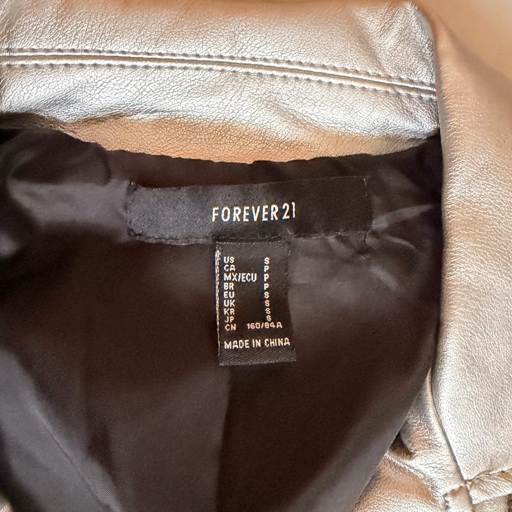 Metallic Pleather Jacket - Picture 6 of 6